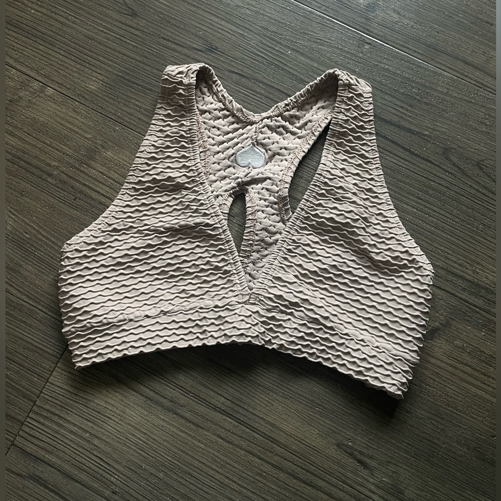 Booty By Brabants - dulce de leche - deep v croco skin